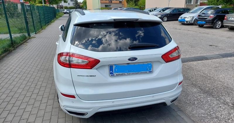 Ford Mondeo cena 76900 przebieg: 142000, rok produkcji 2017 z Włocławek małe 191